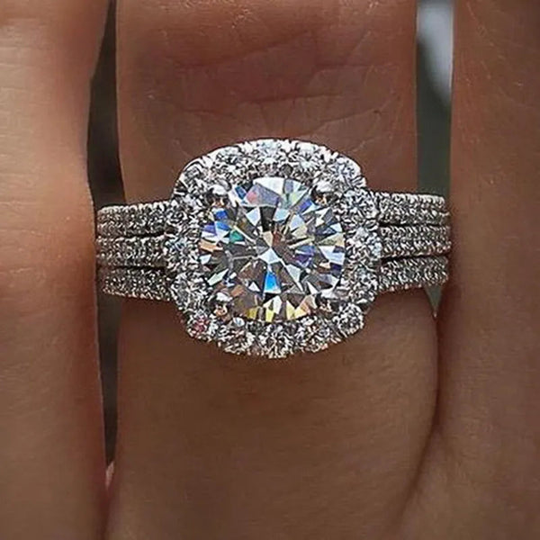 Luxurious Silver Square Ring