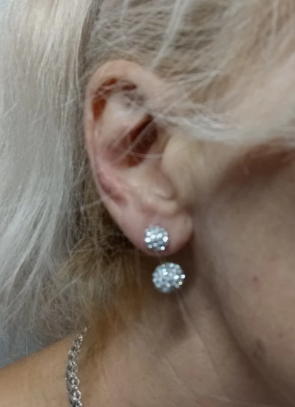 Double-sided crystal earrings for earrings piercing, designed by jewelry designers, perfect for jewelry storage, jewelry cleaning, and featured on jewelry websites.