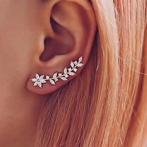Elegant floral vine ear cuff earring for "jewelry storage," "jewelry websites," and "vintage jewelry." Perfect for "earrings piercing" or "body jewelry," designed by top "jewelry designers" with timeless charm.