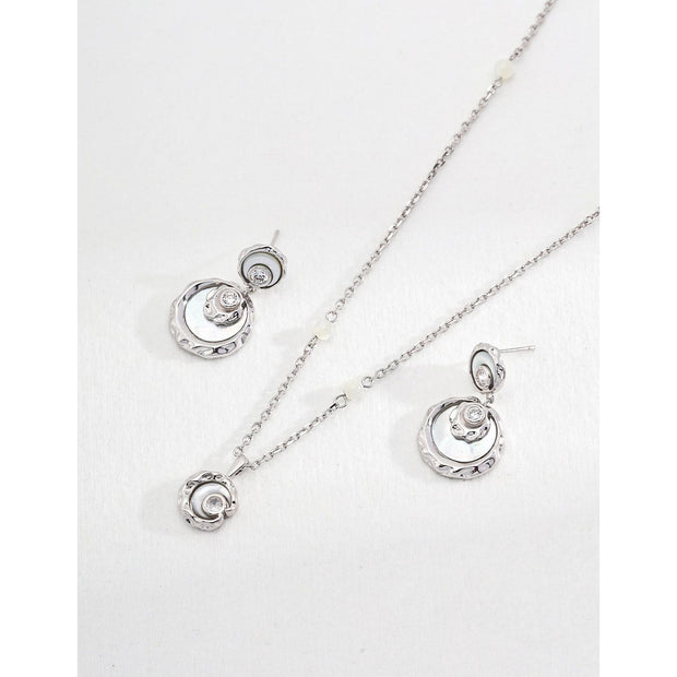 Elegant gold and silver necklaces with intricate pendants, ideal for jewelry storage, designed by expert jewelry designers, featured on top jewelry websites, perfect for gifting or pairing with vintage jewelry, turquoise jewelry, or emerald ring jewelry.