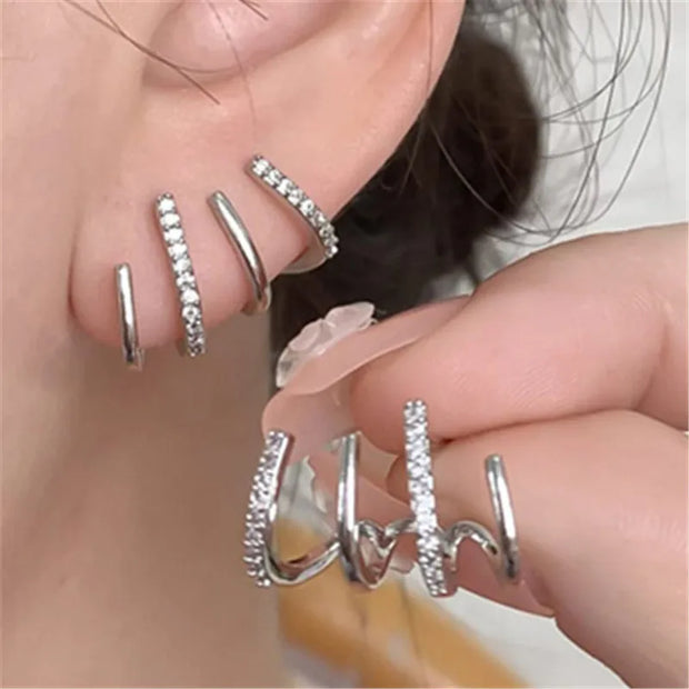 Heart-shaped pearl earrings for jewelry cleaning, earrings piercing, and jewelry storage. Perfect for jewelry designers, vintage jewelry, and jewelry for mom gifts.