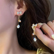 Heart-shaped pearl earrings for jewelry cleaning, earrings piercing, and jewelry storage. Perfect for jewelry designers, vintage jewelry, and jewelry for mom gifts.