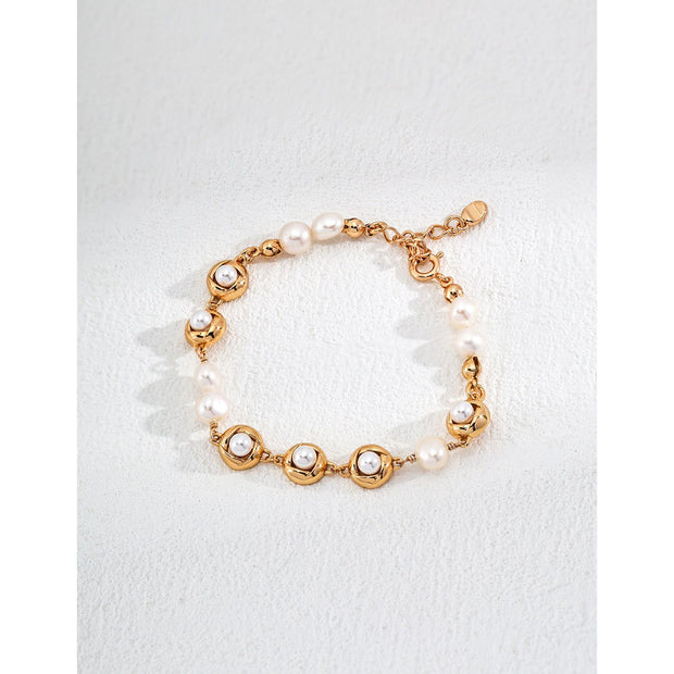 Elegant pearl bracelet with vintage gold and 925 silver accents, ideal for jewelry storage, designed by expert jewelry designers, perfect for vintage jewelry lovers, gem jewelry enthusiasts, or pairing with turquoise jewelry and emerald ring jewelry.