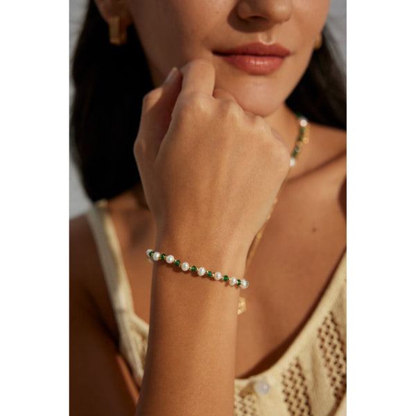 S925 Silver Pearl and Synthetic Emerald Bracelet - Hover Image
